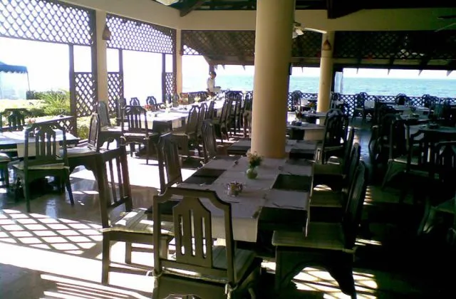 Sosua by the Sea Boutique Beach Resort restaurant view mer